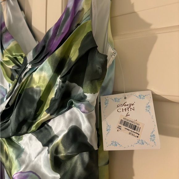 NWT Suzi Chin Colorful Silk Cocktail Dress, size 8 - Picture 5 of 7